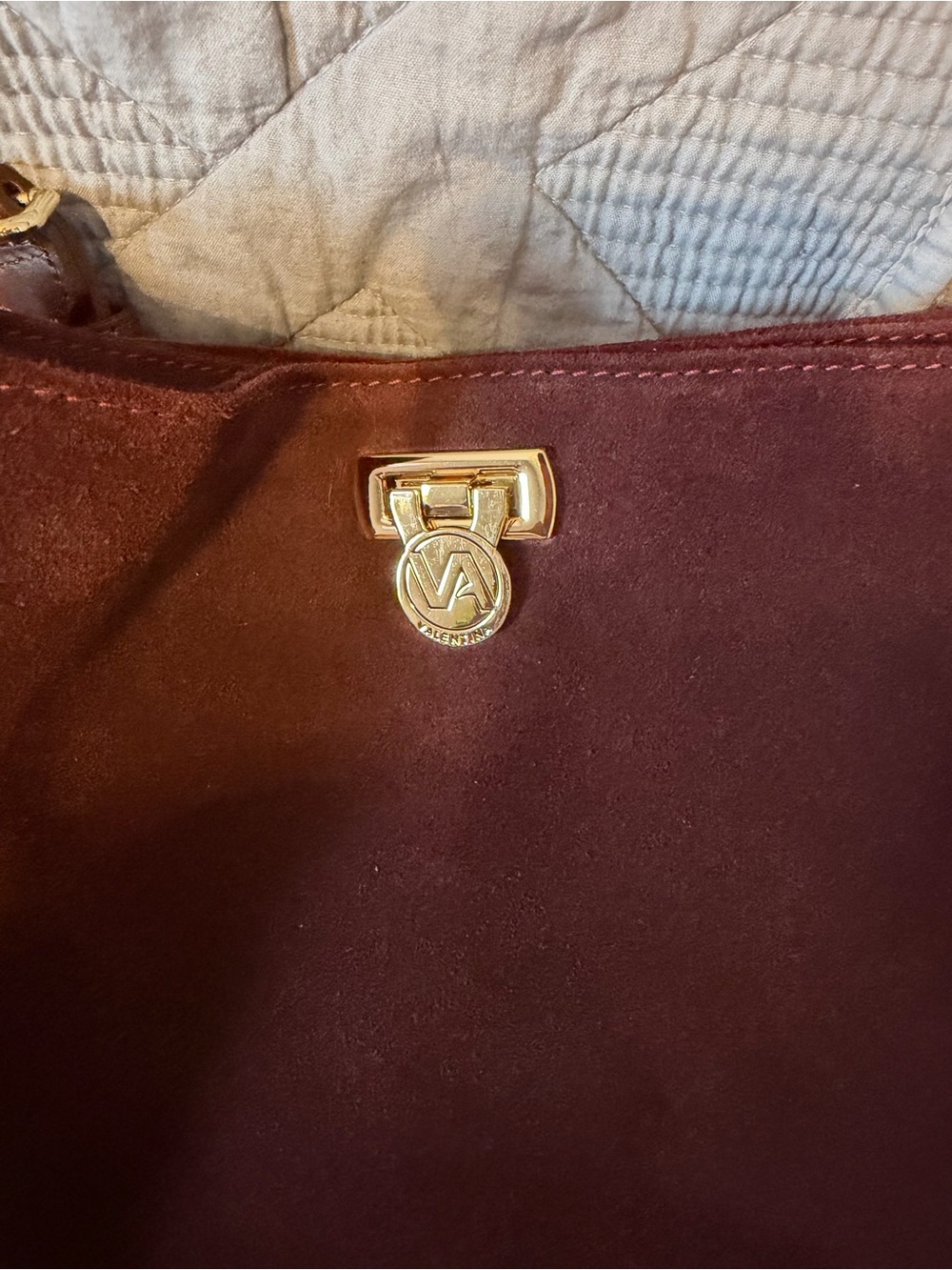Valentina Designer Suede Shoulder Bag in Deep Burgundy - great condition - Picture 2 of 6
